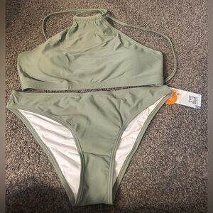 Green Halter High Neck Bikini Swimsuit Set